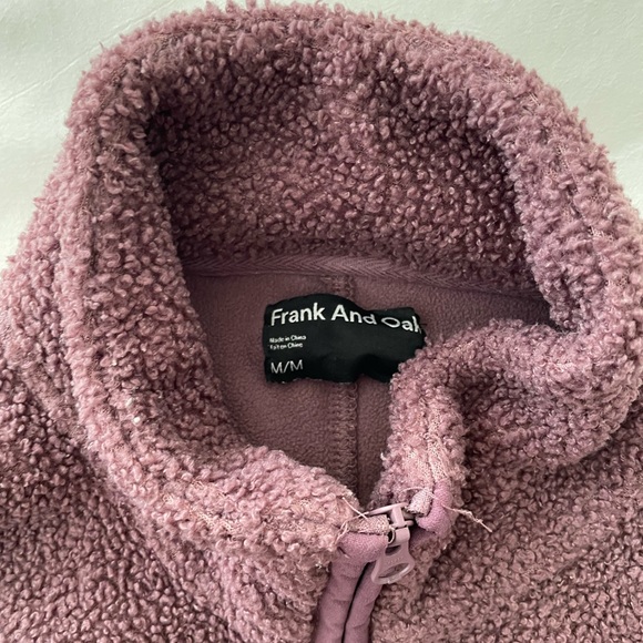 Frank & Oak Sherpa zip-up. - Picture 3 of 3